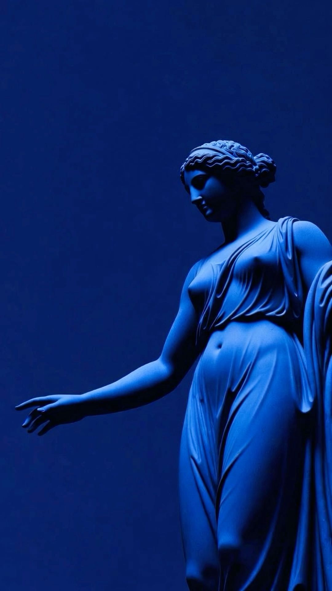 Blue Statue Turns wallpaper artwork